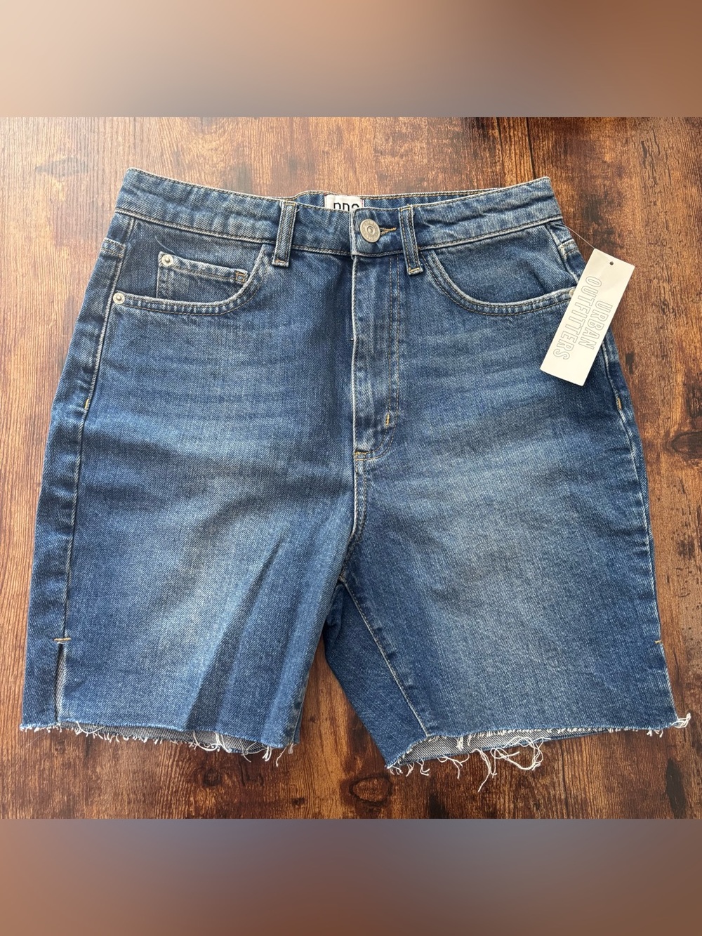 Women’s BDG Denim Cutoff Jean Shorts Size 28 (NWT)